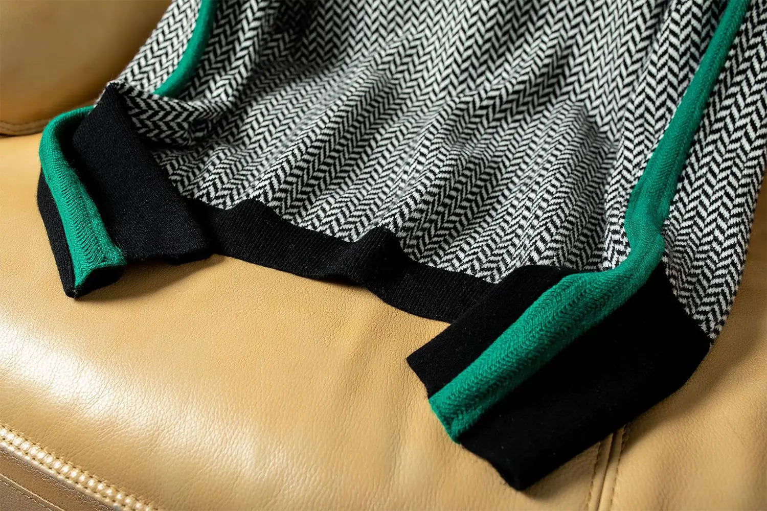 ROMANE | Pull rayé chic et confortable