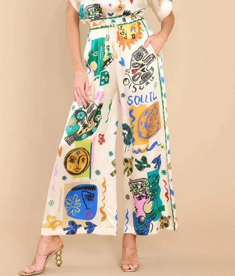 Mathilde | Elégant ensemble blouse et pantalon large en satin imprimé