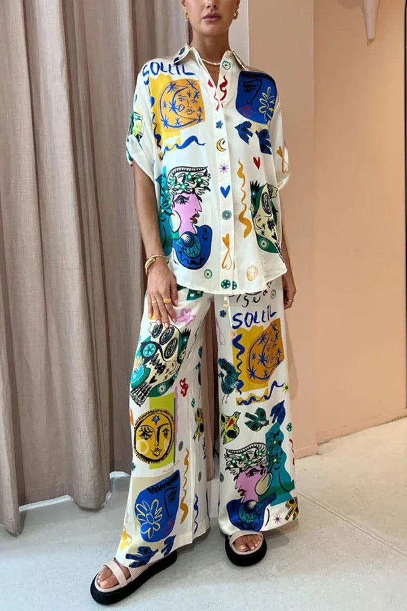 Mathilde | Elégant ensemble blouse et pantalon large en satin imprimé