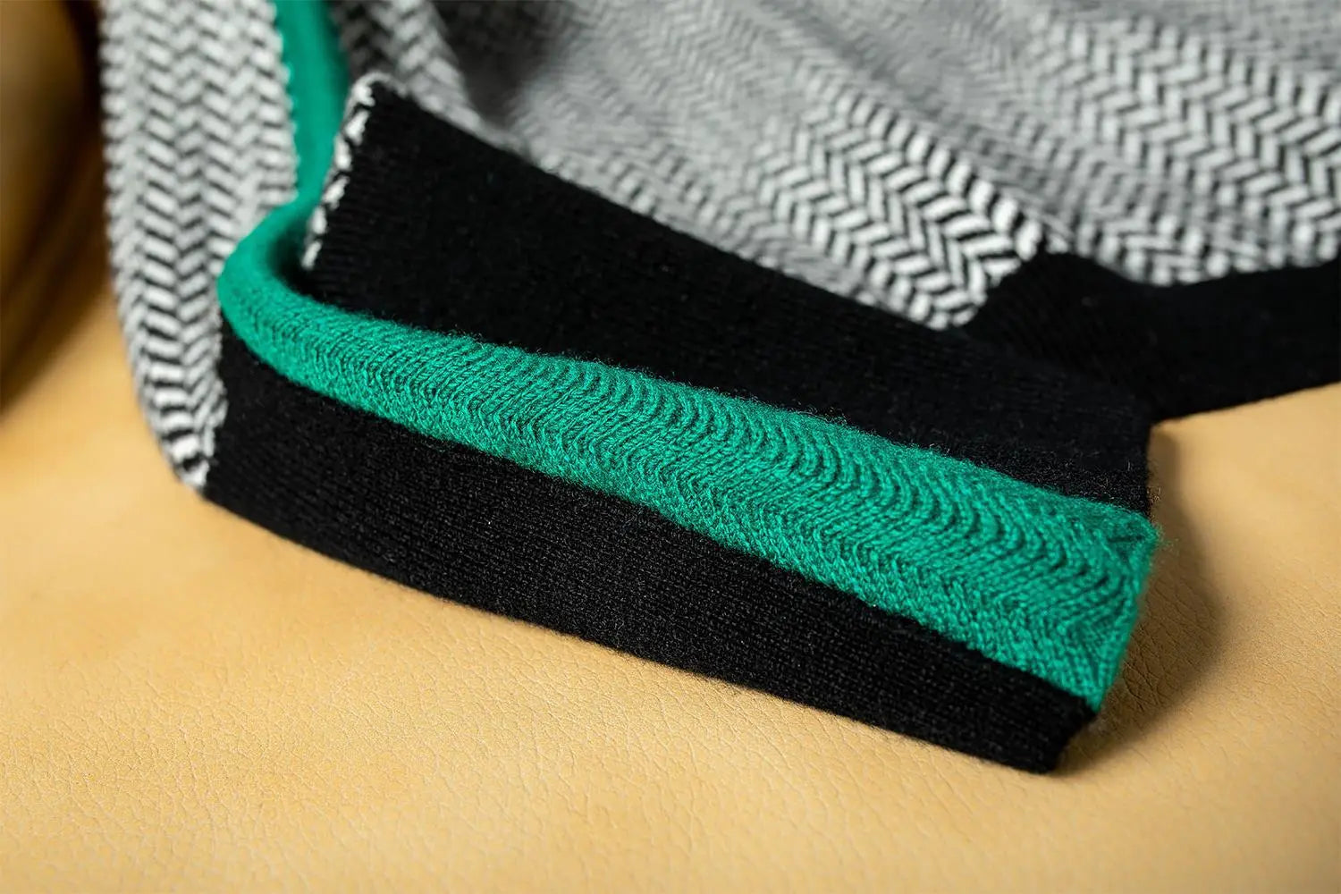 ROMANE | Pull rayé chic et confortable